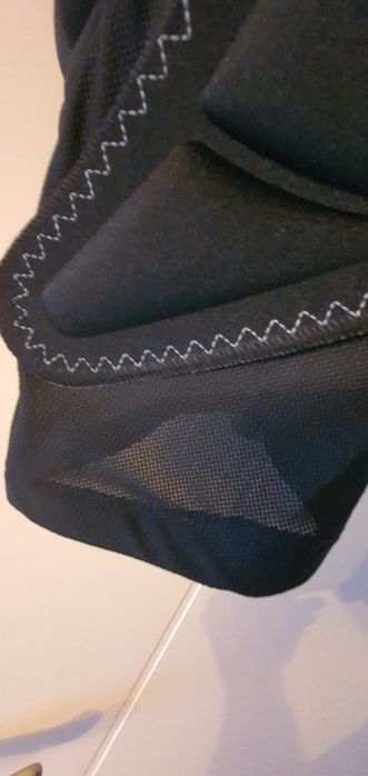 ProTec IPS hip pad - ochraniacze na biodra, damskie rozmiar M