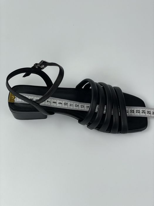 Босоніжки Clarks Seren 25 Part Оригінал