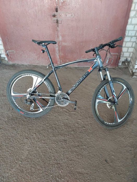 Продам велосипед з литими дисками