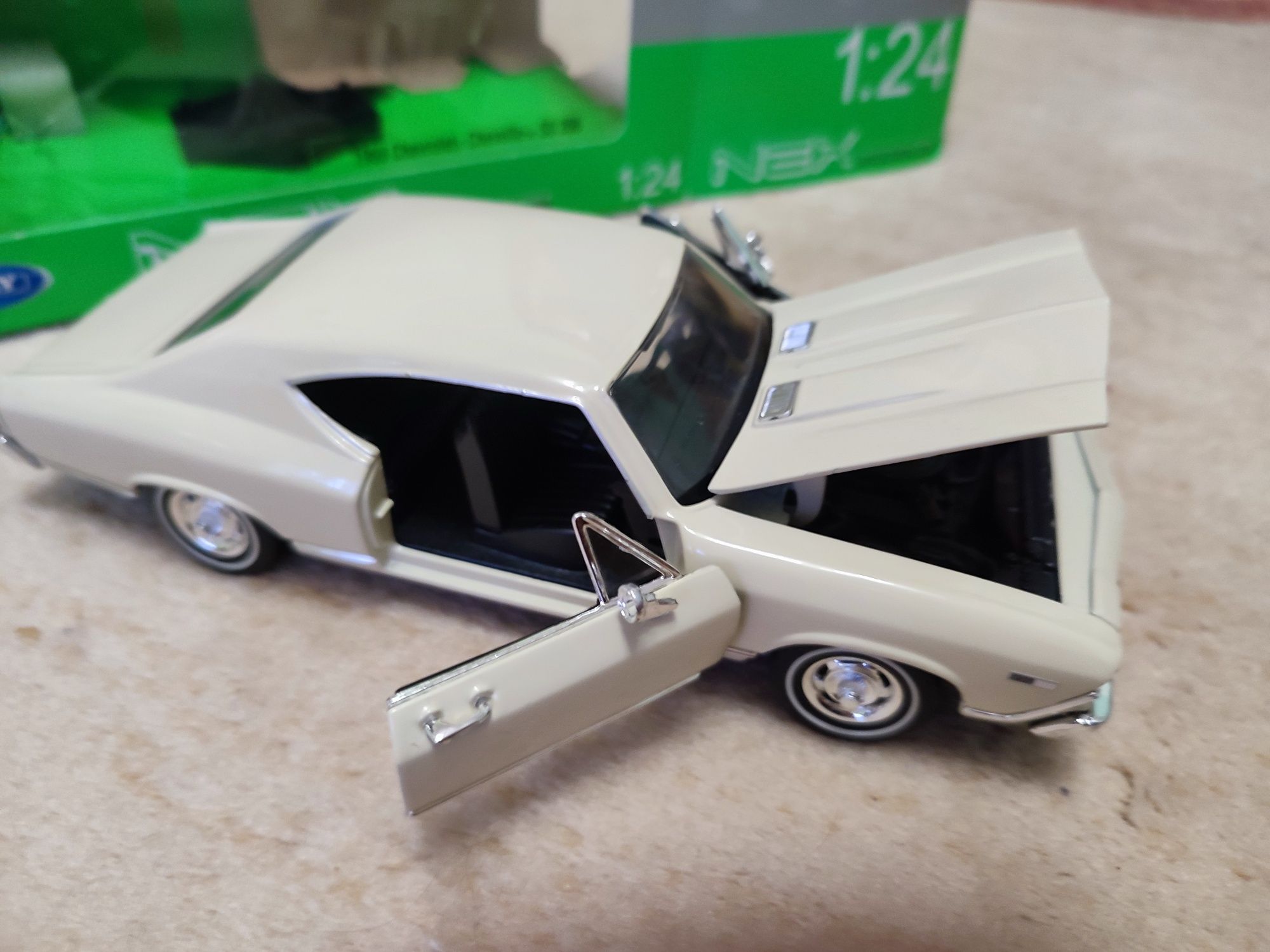 Модель автомобіля Chevrolet 1968 1:24