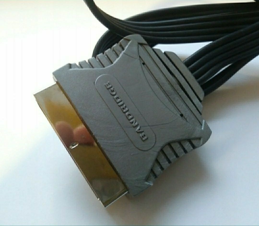 Kabel Commodore C64/C128/+4/vic-20 KONKRET SCART AV