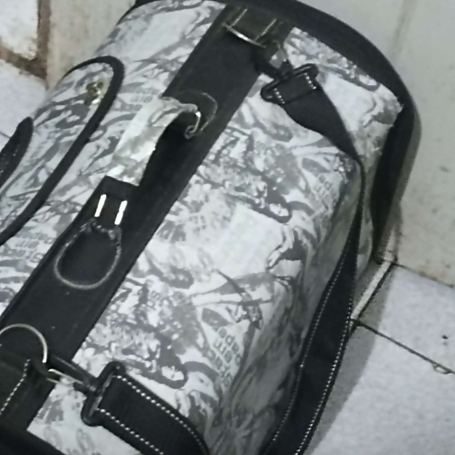 Transportador para gatos e ou cães pequenos em muito bom estado