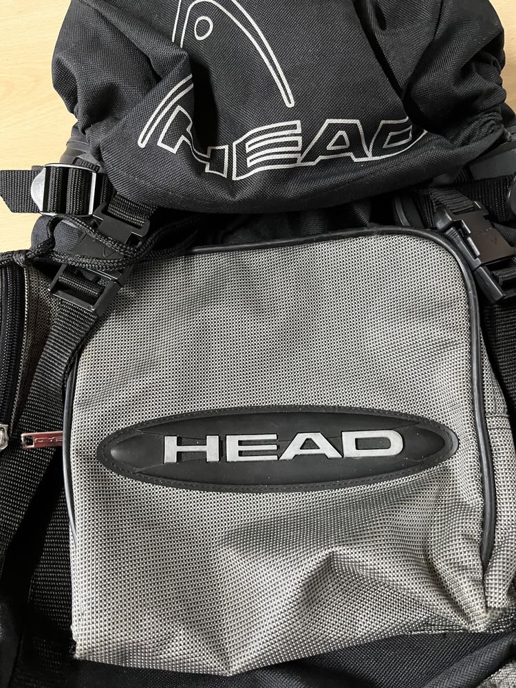 Mochila da marca HEAD