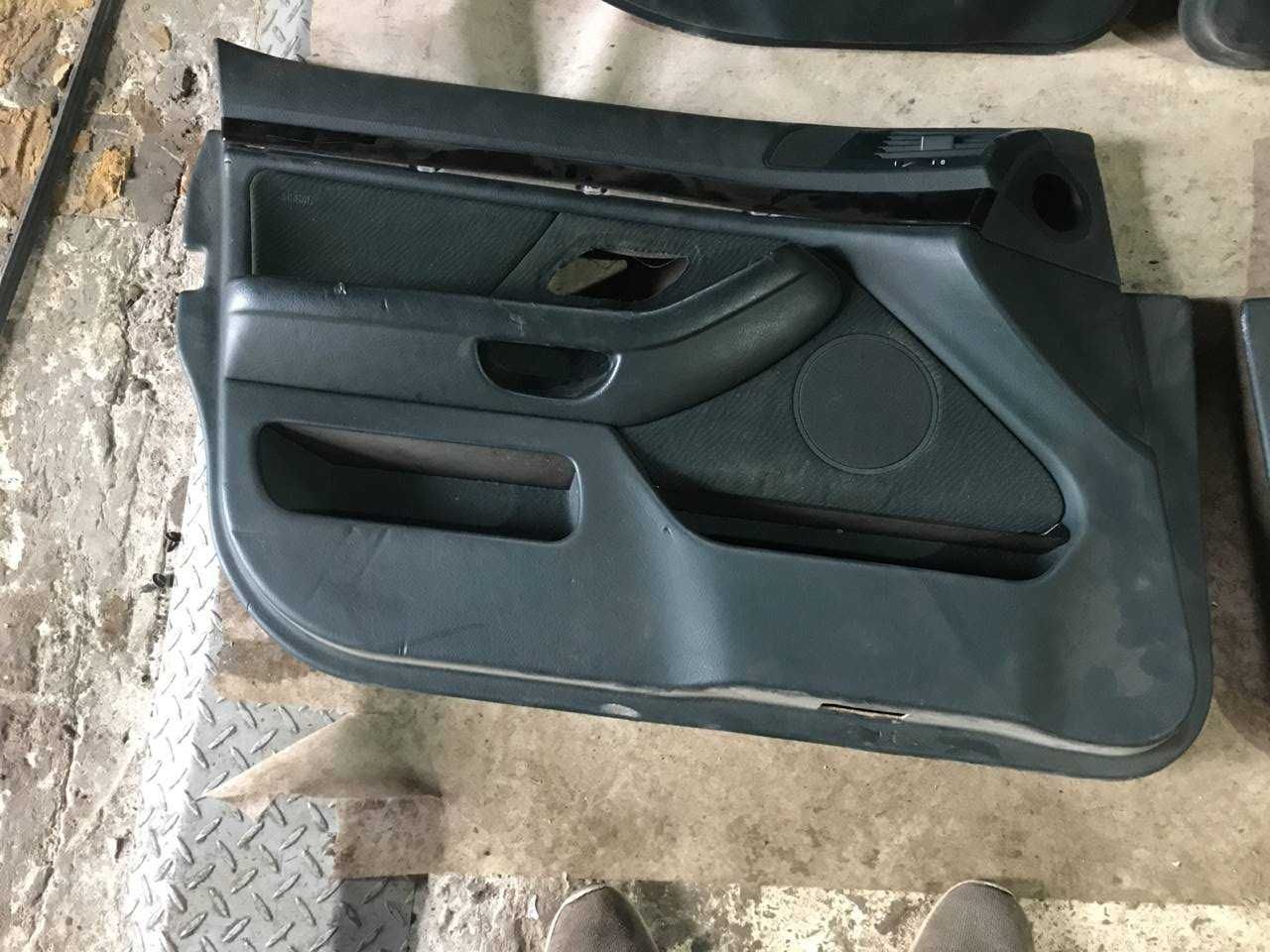 Карти дверей дверні обшивка BMW E39 БМВ 5142-8159642 51428159642
