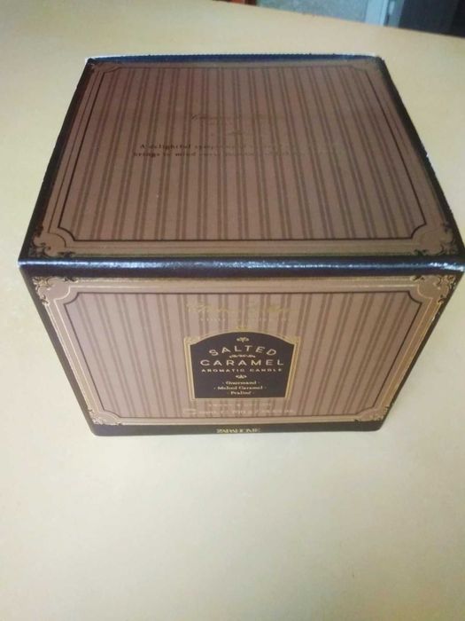 Аромосвічка, аромат- солона карамель