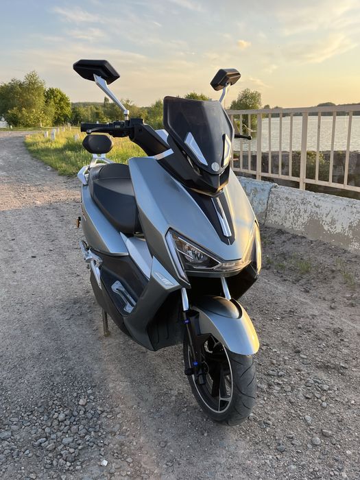 Електроскутер AIMA Tiger X6