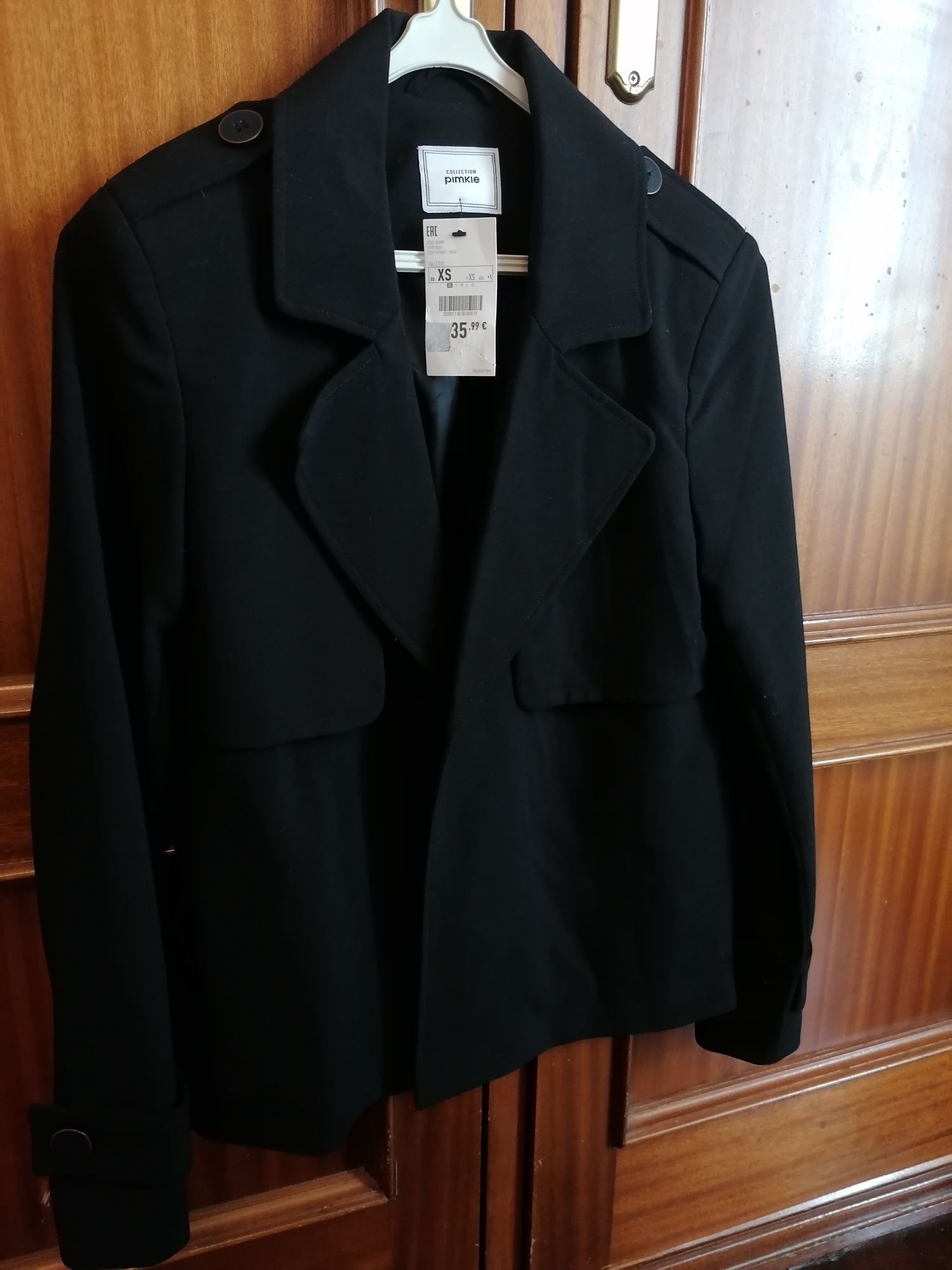 Casaco/blazer preto (novo c/etiqueta)