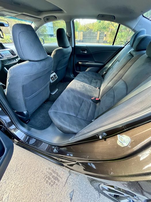 Honda Accord 2015 Automat