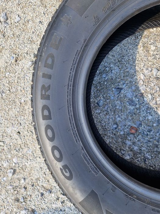 Opony wielosezonowe Goodride All seazon Elite Z-401  195/65r15 (91V)