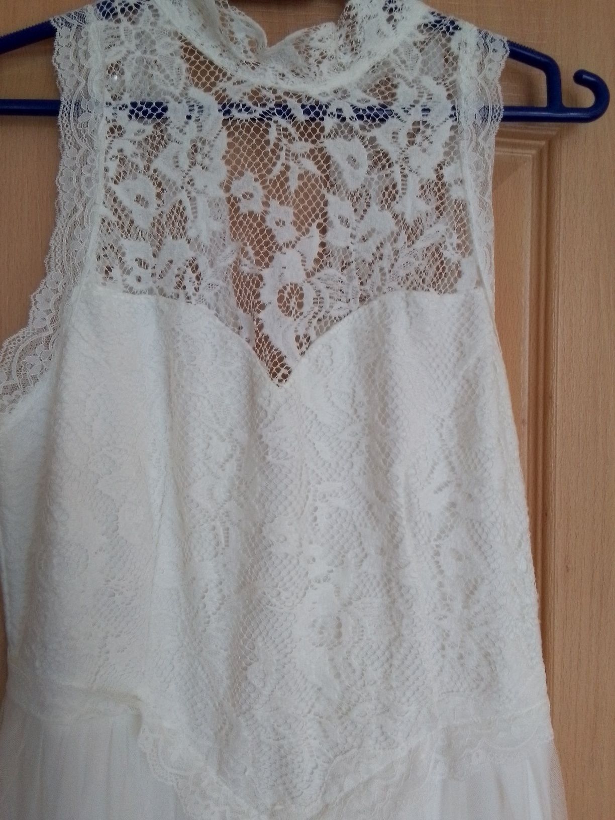 nową białą suknię ślubną rozmiar M Body flirt.