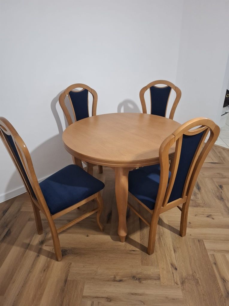Piękny zestaw wypoczynkowy do salonu