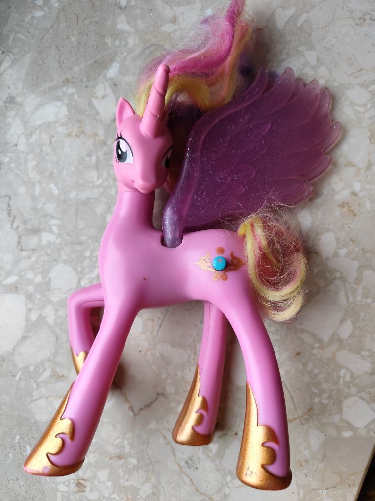 Interaktywny kucyk Księżniczka Cadence My Little Pony Hasbro