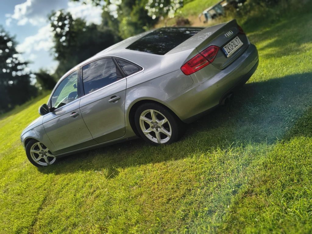 AUDI A4B8 1.8 Turbo 160 KM