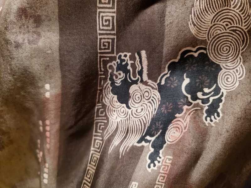 Japońskie haori męskie w lwy shishi czarne z zapięciem haori himo