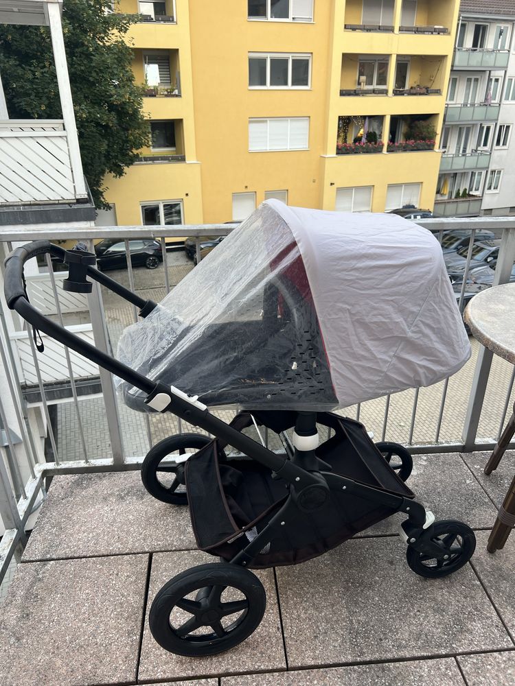 Bugaboo Fox 2 + Автокресло+Адаптеры