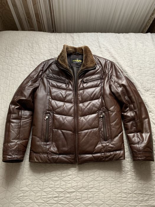 Чоловіча зимова куртка шкіряна
