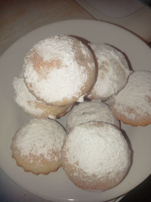 Кекси,домашні рогалики, рулети з яблуком