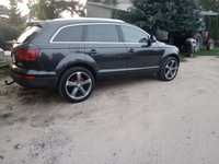 Sprzedam audi Q7 3,0tdi