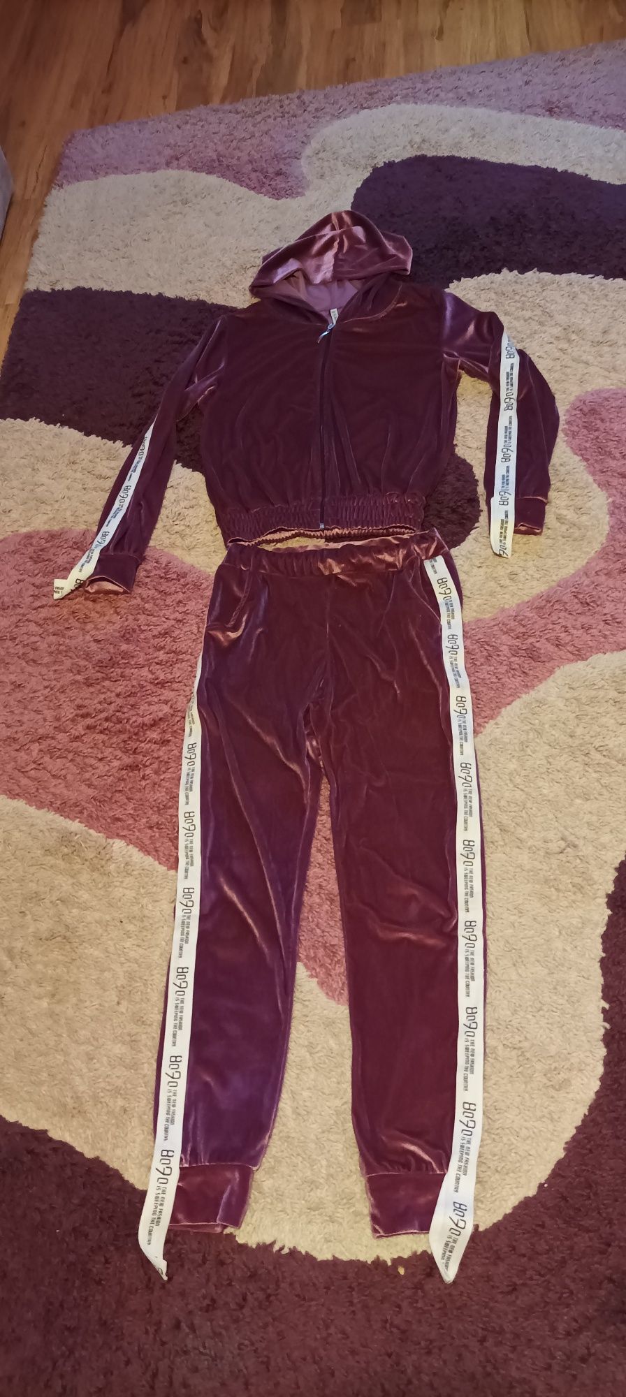 Dres welurowy różowy m 38