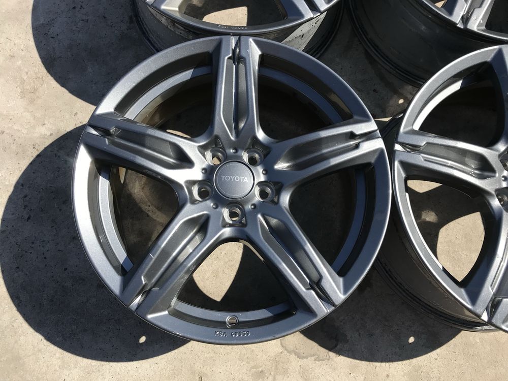 Диски Титани 5X100 R17 Toyota 86 Allion Avensis Caldina Matrix Sienta