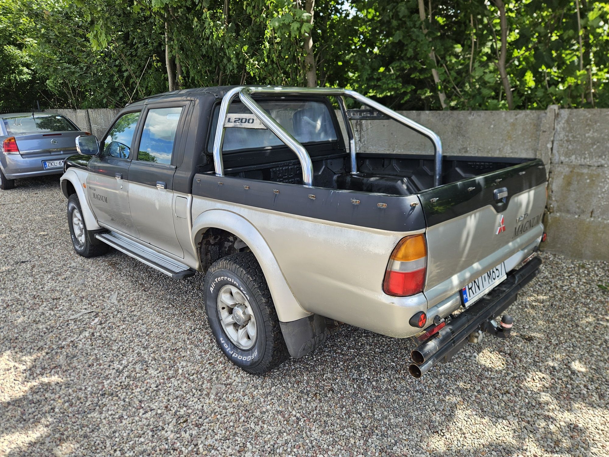 Mitsubishi L200 2.5 * Skóra * Klimatyzacja * 4x4 * Bloka