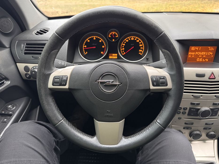 Opel Astra H 1.7 дизель