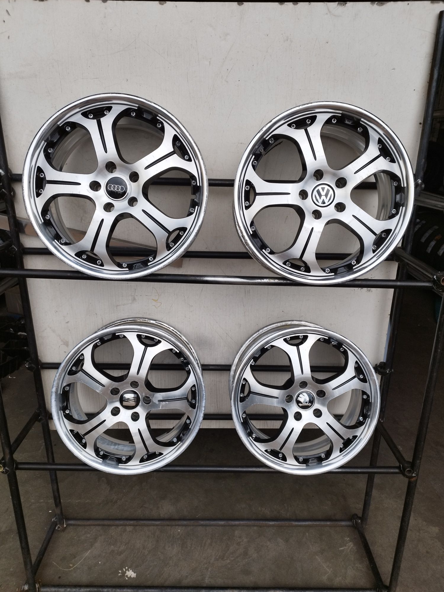 Felgi 18" 5x112 Et 45 8j Audi VW Skoda Seat Mercedes
