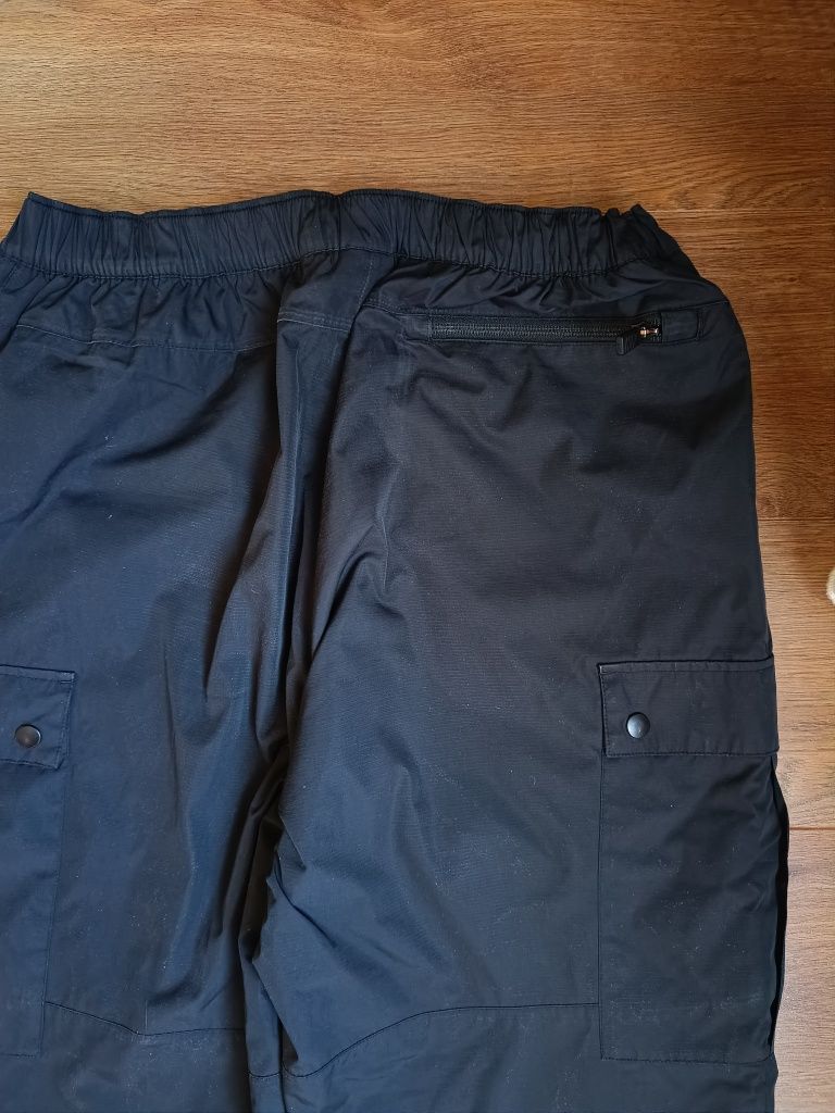 Продам мужские зимние брюки карго фирмы NIKE p.L.
