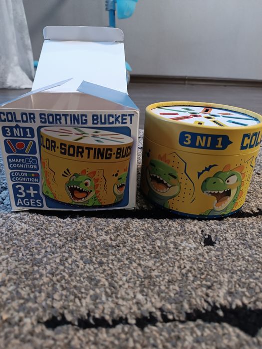 Сортер для моторики,і для вивчення кольорів