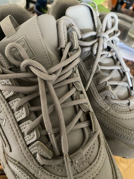 Vendo tenis marca fila
