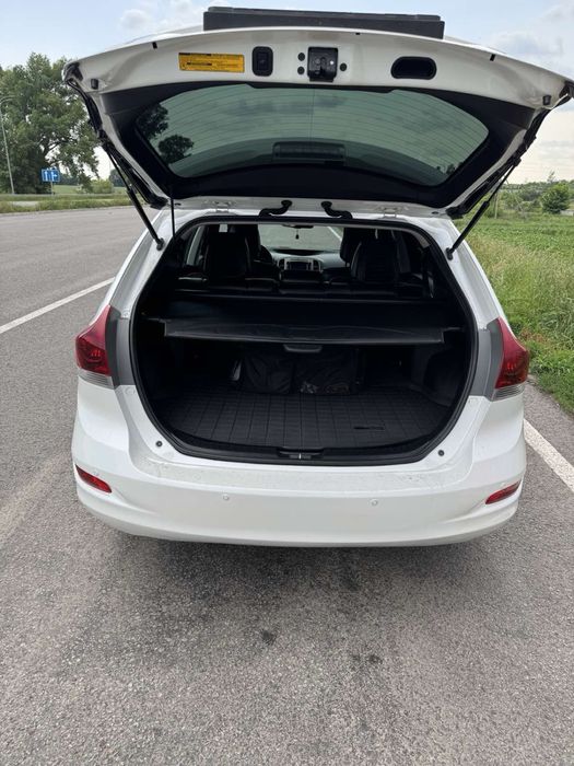Продам Toyota Venza