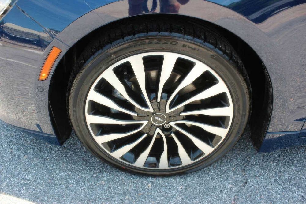 Lincoln MKZ Hybrid Black Label      2018