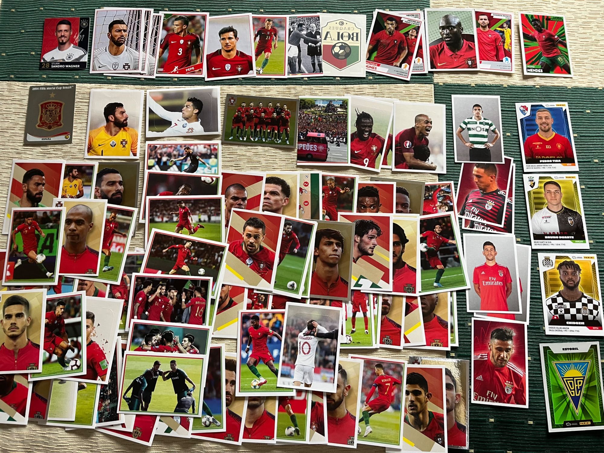 Lote cromos variados