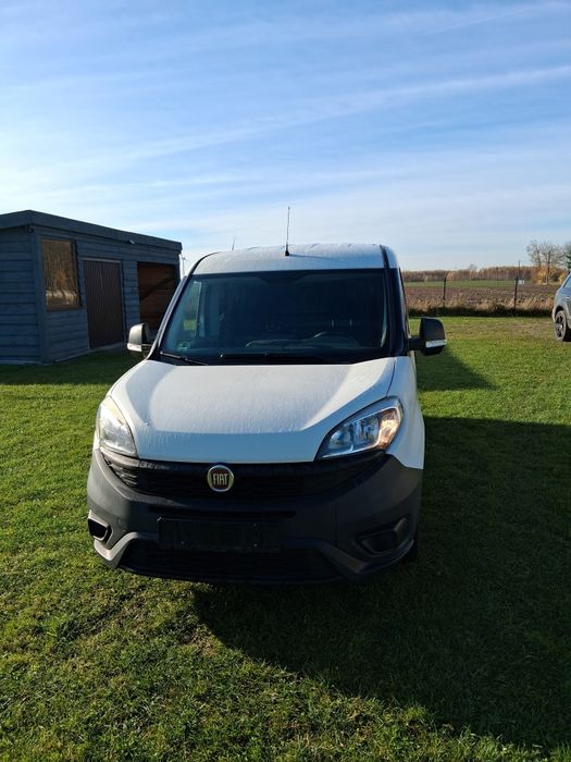 Fiat Doblo 2017 Rok