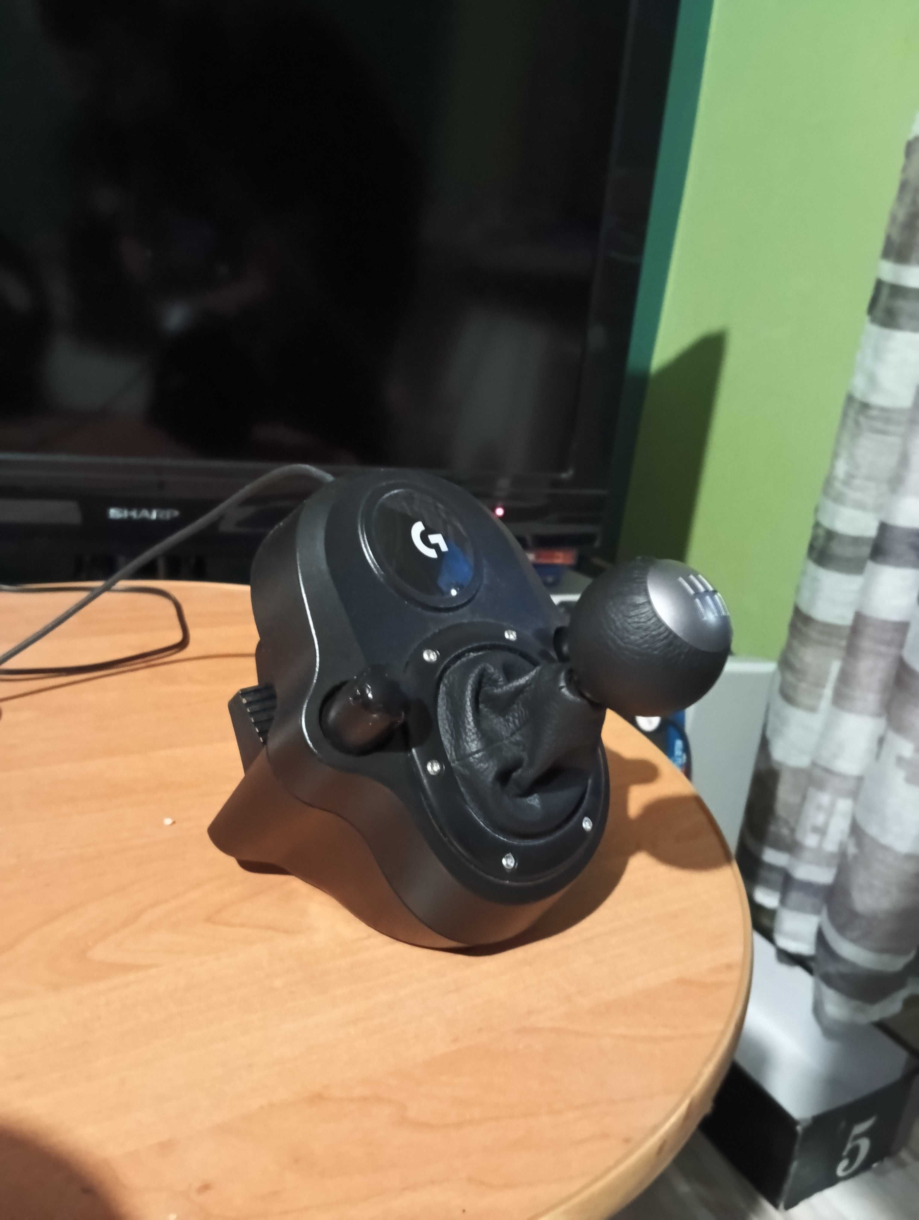 Kierownica Xbox Logitech g920 + shifter