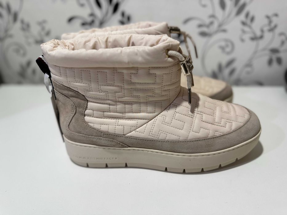 Чоботи  жіночі Tommy Hilfiger MONOGRAM SNOWBOOT, 41р