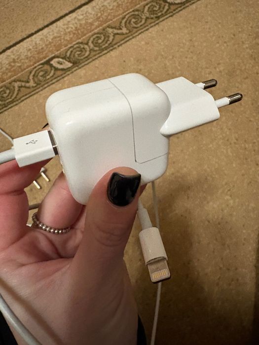 Apple power adapter 12w і кабель lightning
