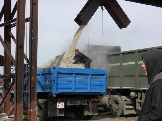 Продаємо жом від 3 тон з доставкою