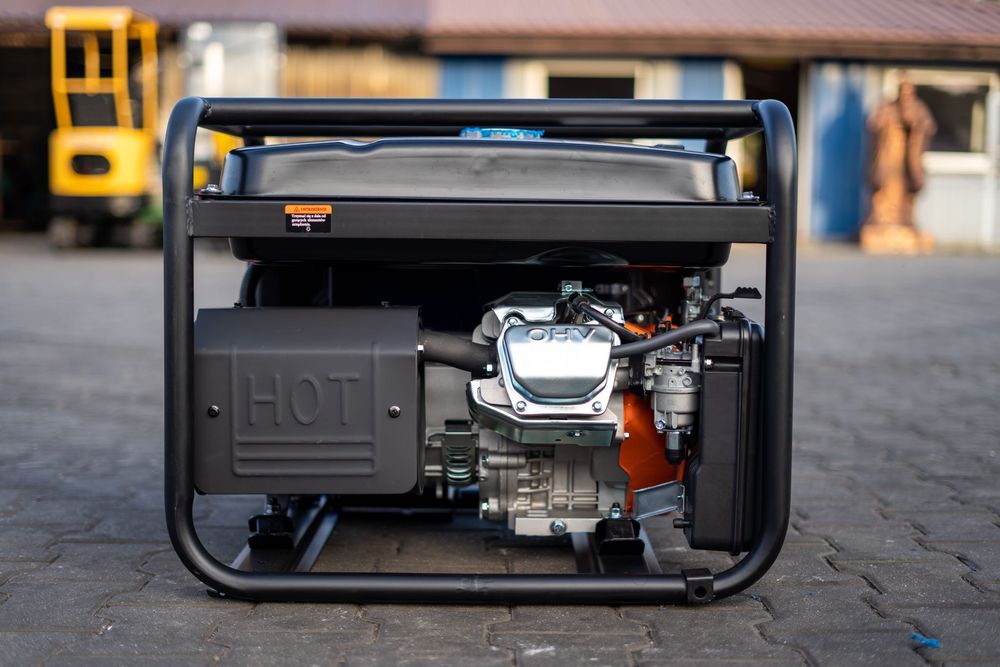 Agregat prądotwórczy trójfazowy  moc 8.5KW /8500W   105kg