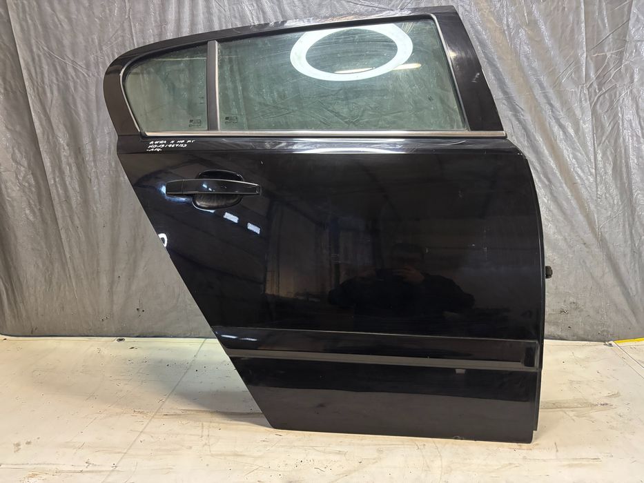 Drzwi Prawy Tył Opel Astra H Iii 3 Hb 5D K: Z20R