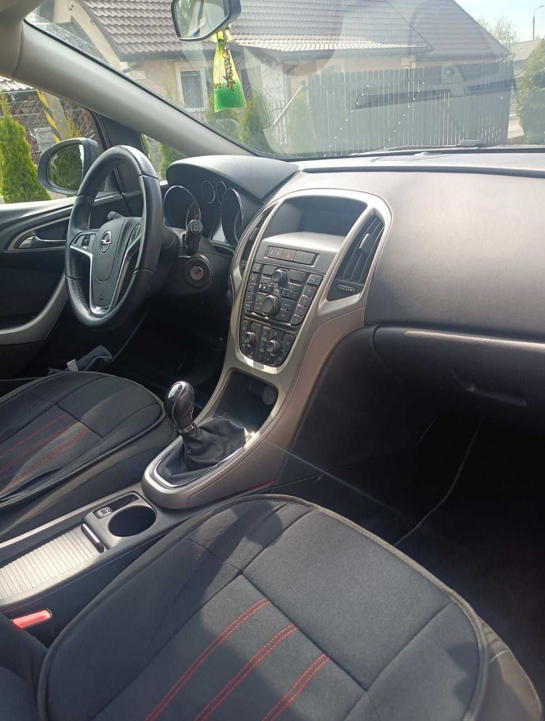 Opel Astra J IV 1.4T Cosmo