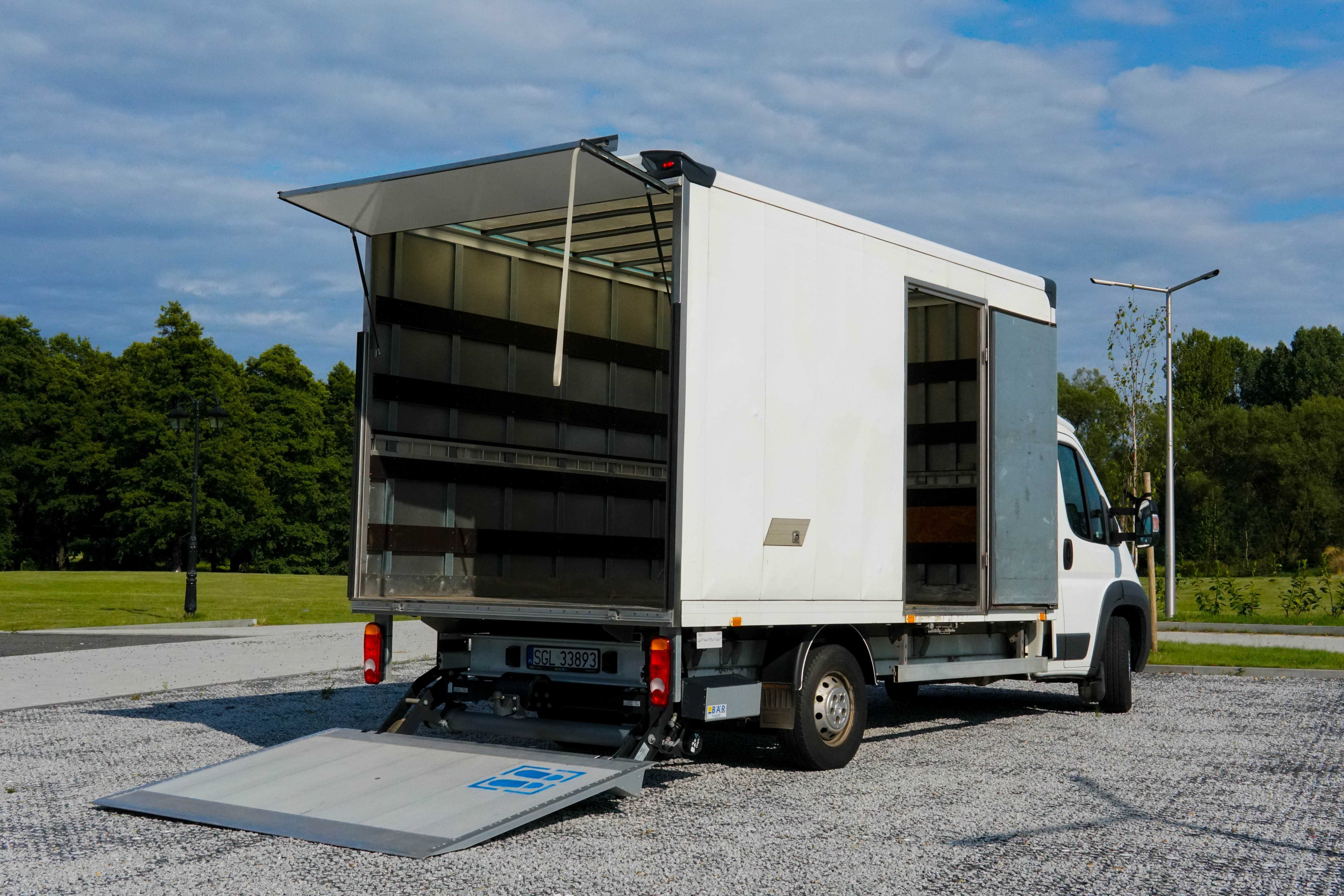 Peugeot Boxer lamBOX | 2017 | Winda Bar | VAT 23% | Kontener | Klima |