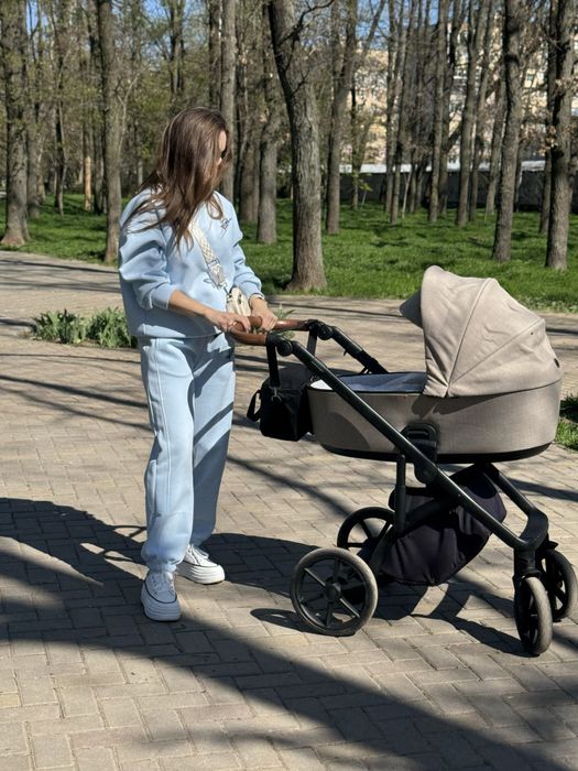 Коляска 2 в 1  roan bass next
