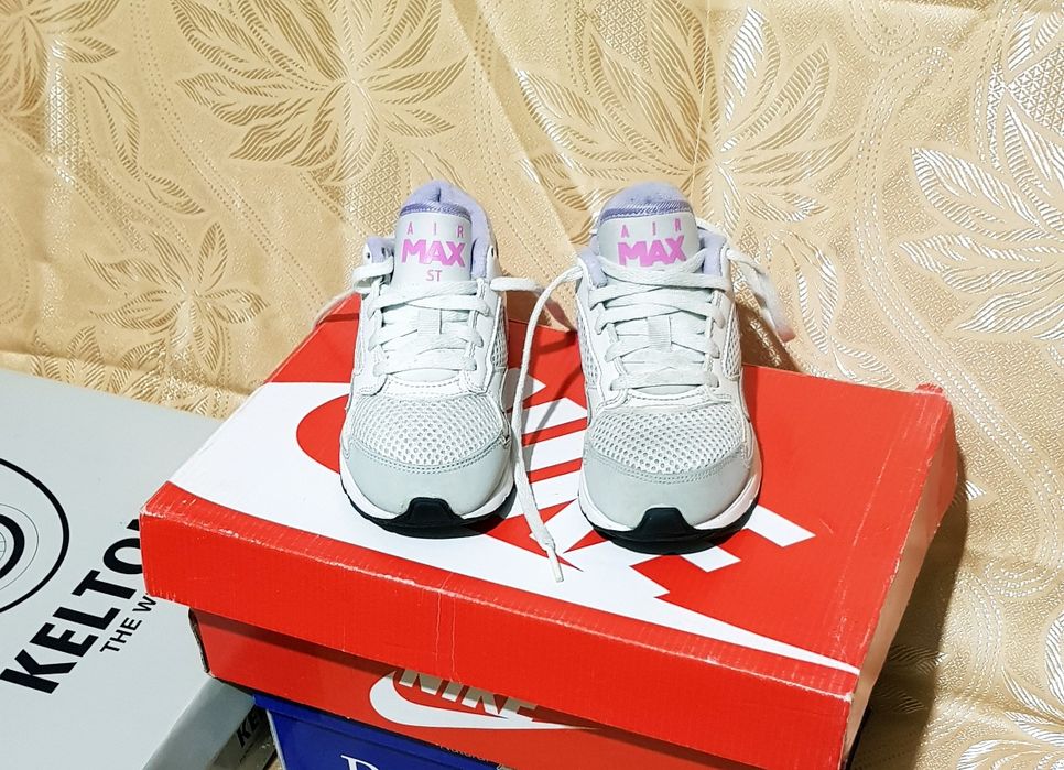 Детские кроссовки Nike Air Max ST