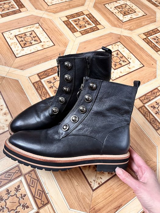 Кожаные ботинки 39р