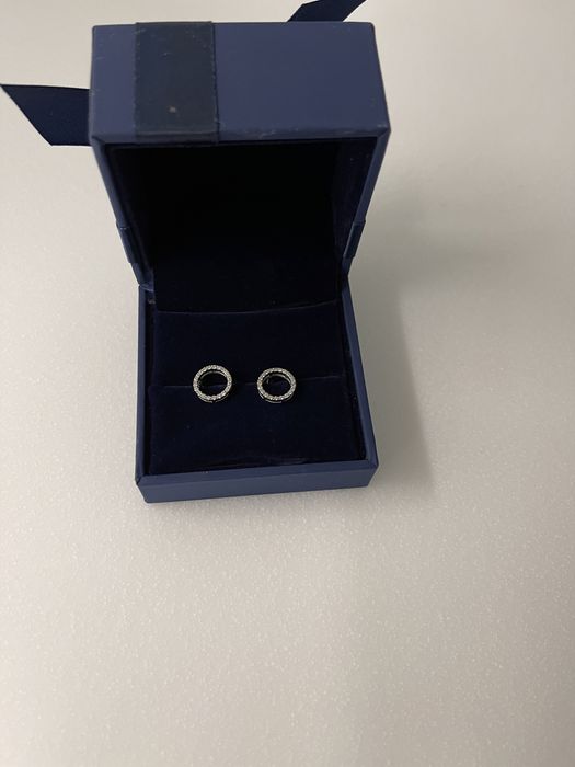 Серьги золото, бриллианты.