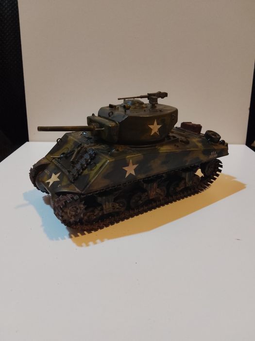 Sherman "Jumbo" 1/35 Tamiya