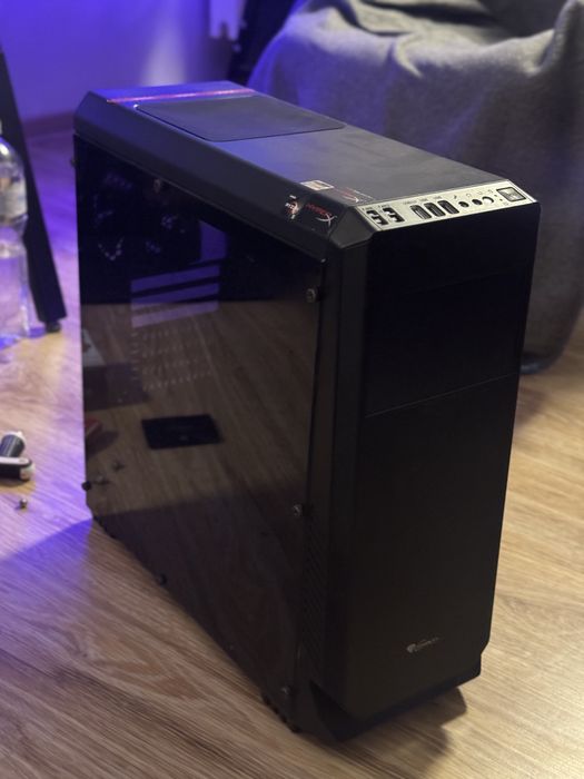 Корпус ПК Natec із блоком живлення 700W Aerocool VX 700