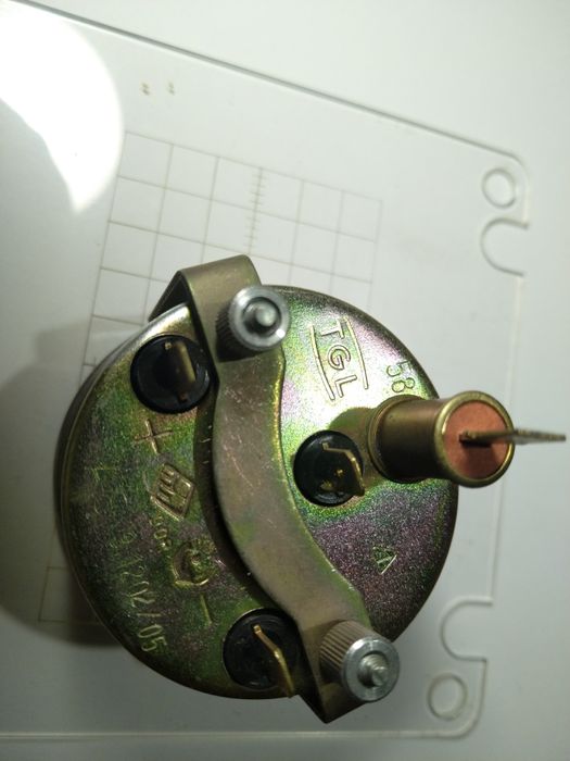 wskaznik paliwa Wartburg/Trabant DDR TGL  nowy