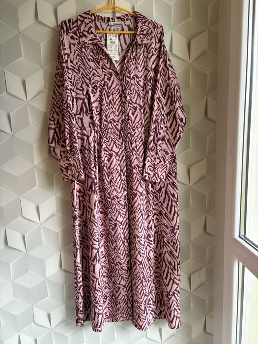 Nowa sukienka midi na jesień 44 reserved